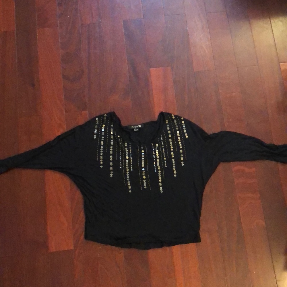 Gold detailed black top